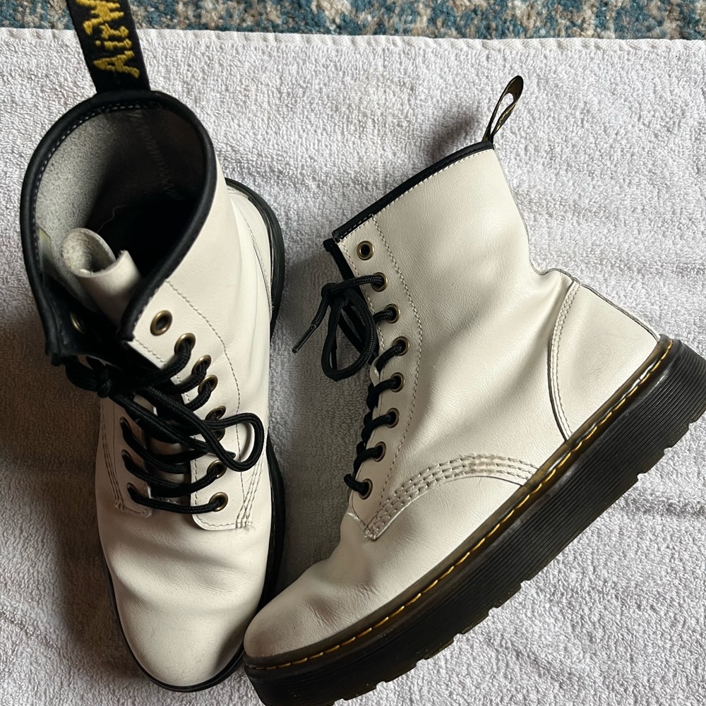 White Hightop Dr. Martin Boots